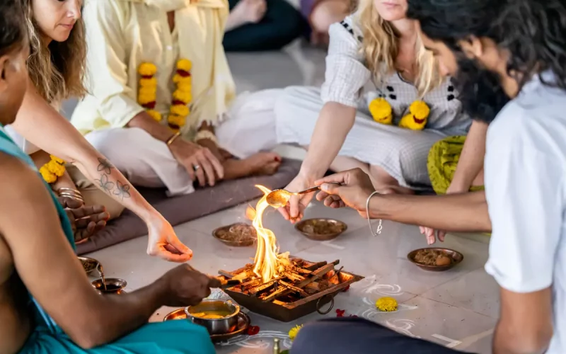 Ceremonie-fin-de-formation-yoga-bali